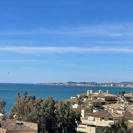 With Beautiful Sea View Benalmádena